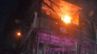 حريق هائل يلتهم مطعم شهير بشارع فيصل