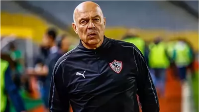 جروس يحدد شروط التعاقد مع اللاعب الأجنبي في الزمالك