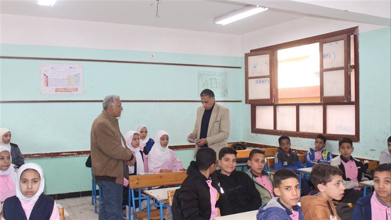 جولة مدير تعليم الجيزة