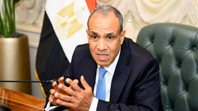 وزير الخارجية يتوجه إلى تشاد برفقة بعض المستثمرين لتعزيز التعاون