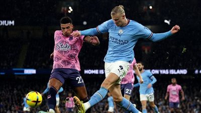 بث مباشر مباراة مان سيتي ضد إيفرتون في الدوري الإنجليزي