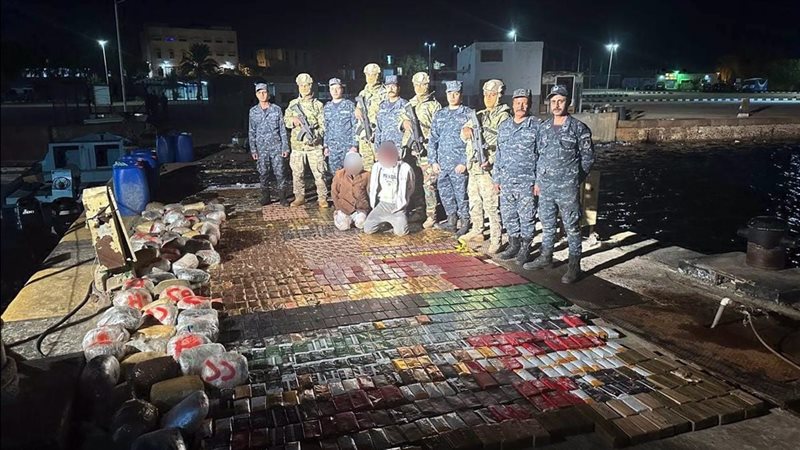 القوات البحرية تحبط