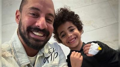 تطورات الحالة الصحية لـ نجل الفنان عمرو وهبة 