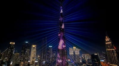 دبي تحطم الأرقام القياسية في احتفالات رأس السنة الجديدة 2025|فيديو