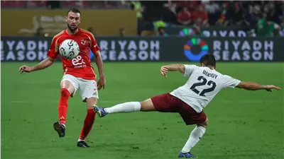 تطورات اصابه عمر كمال عبد الواحد.. هل يعود مع الأهلي أمام سموحة؟