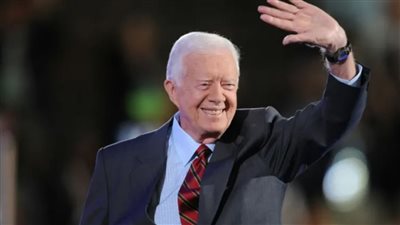 إنطلاق جنازة الرئيس الأمريكي جيمي كارتر .. الآلاف يصطفون في وداعه