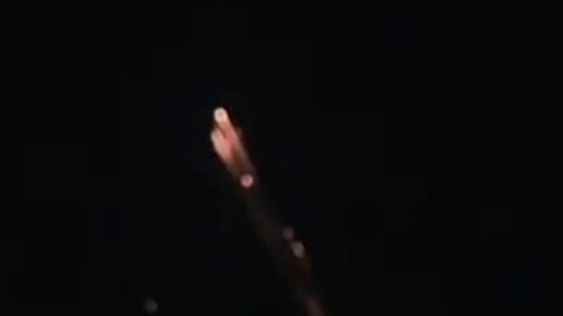 أجسام غريبة في سماء