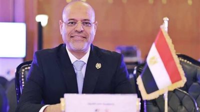 وظائف المصريين في الخارج 2025.. سكن على حساب العمل وتأمين صحي واجتماعي