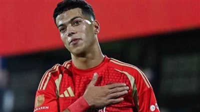 بعد فضيحة منى فاروق .. إمام عاشور يصدم جمهوره من جديد |صور