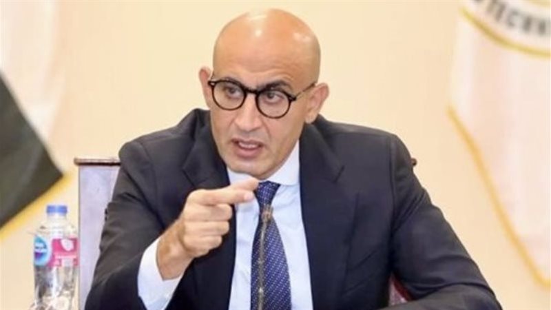 محمد عبد اللطيف وزير