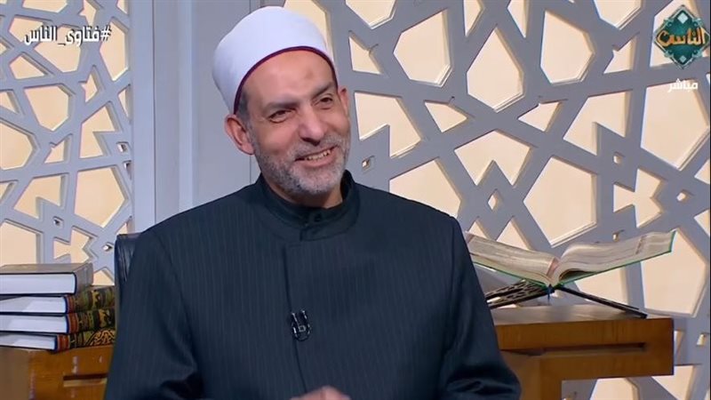 الدكتور على فخر -
