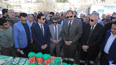 للمرة الثانية على التوالي .. افتتاح سوق اليوم الواحد بسوهاج لتوفير السلع بأسعار مخفضة