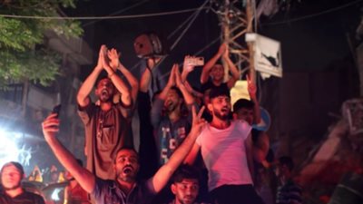 وقف إطلاق النار في غزة.. شوارع القطاع تتحول إلى ساحة أفراح 