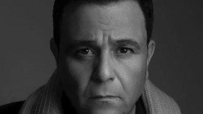 محمد فؤاد يعلن خبر صادم: وفاة أحد أفراد أسرته 