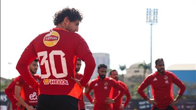 الأهلي يستأنف تدريباته استعدادا لمباراة فاركو في الدوري المصري (صور)