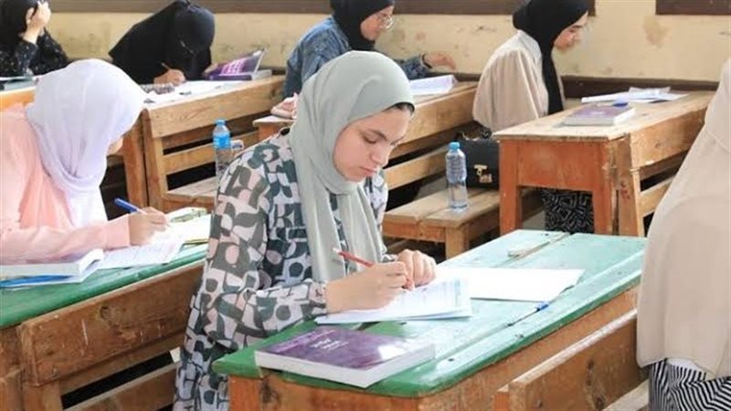 حل امتحان العربي