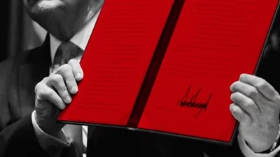 أبرز 12 قرار رئاسي لدونالد ترامب في أول يوم بالبيت الأبيض