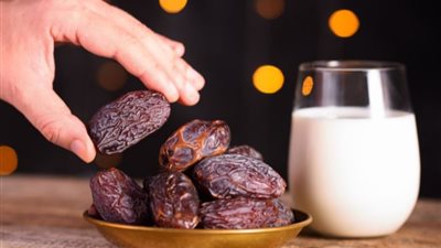 كفارة إفطار يوم في رمضان 2025 .. دار الإفتاء توضح