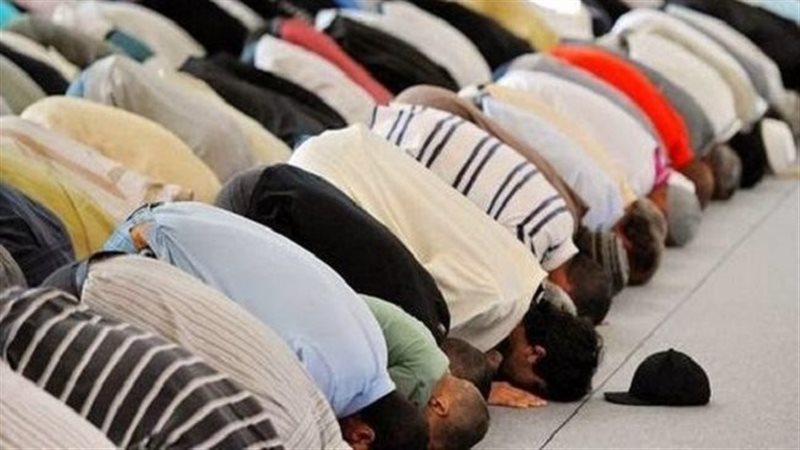 هل يجوز ذكر اسم الشخص
