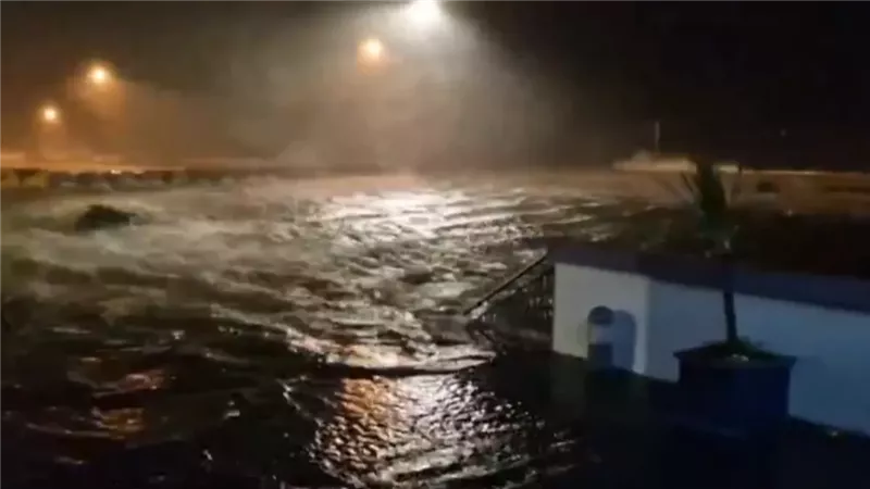 عاصفة إيوين