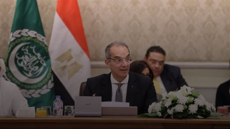 وزير الاتصالات