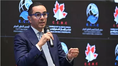 الخطيب يؤكد أهمية استقرار السياسات النقدية والمالية والتجارية للدولة لجذب الاستثمارات