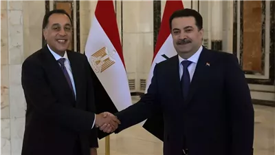 بدء جلسة المباحثات الموسعة بين مصر والعراق برئاسة رئيسي وزراء البلدين | صور