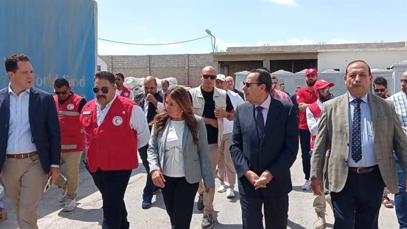 زيارة سفيرة أمريكا