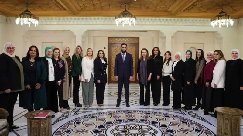 لطيفة الدروبي زوجة