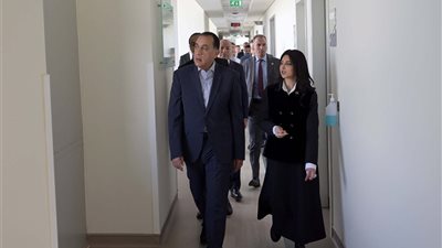 رئيس الوزراء: تخصيص مبلغ 10 ملايين جنيه لمستشفى 