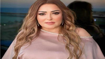 نهال عنبر: أنا متجوزة من 4 سنين وجوزي أصغر مني ومش مهم الفرق ما دام حلال