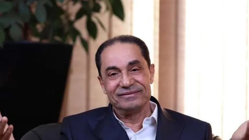 الدكتور سامي عبدالعزيز
