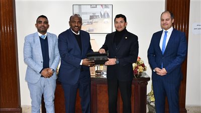وزير والرياضة: نحرص على توطيد العلاقات بين مصر وجيبوتي في مجالات الرياضة المختلفة