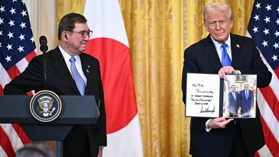 ترامب يهدد اليابان بإعلان رسوم جمركية الأسبوع المقبل 