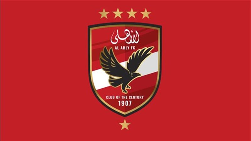 الاهلي يطالب بحكام