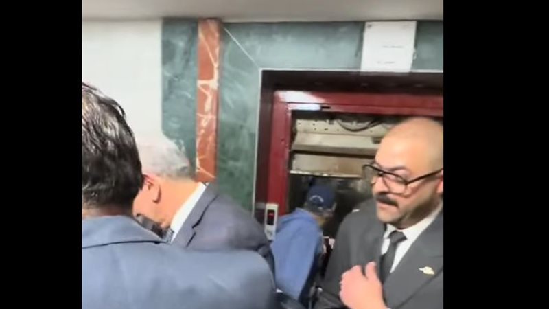 سقوط أسانسير مستشفى