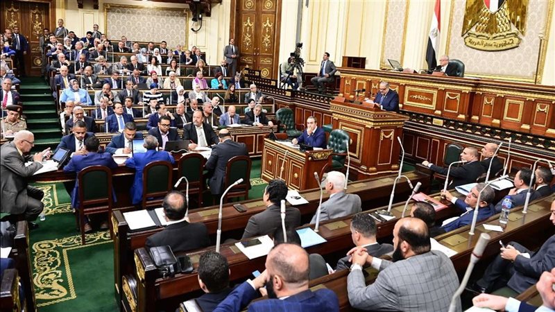 نقاش حاد في مجلس