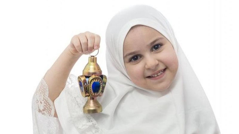ما هو سن الصيام للبنات
