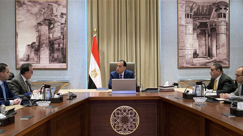 لقاء مصطفى مدبولي