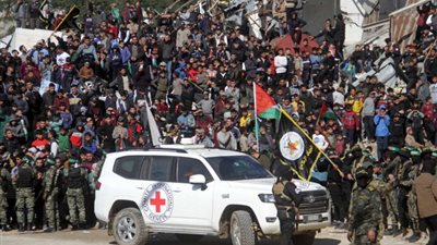 إسرائيل تنتظر إطلاق حماس 3 رهائن السبت.. هل سيتم تنفيذ الصفقة غدا؟