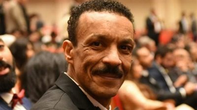 عزاء والدة محمد فاروق شيبا.. نجوم الفن غابوا عن آداء الواجب