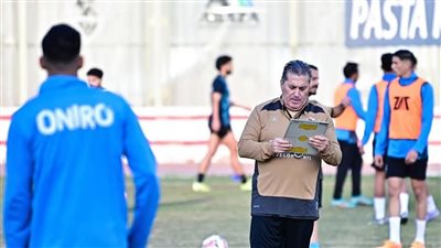 استعدادات خاصة من بيسيرو لمباراة الزمالك وزد في الدوري المصري