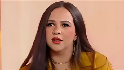 إيمي سمير غانم تخرج عن صمتها: استحمل البخيل ولا إني استحمله خاين (فيديو)