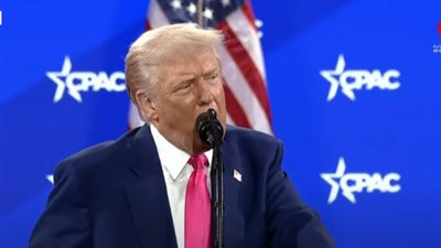 ترامب: سياسة الديمقراطيين بالكونجرس عفنة