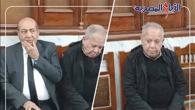 عزاء شقيق طارق الشناوي .. المخرج خالد جلال أول الحضور|فيديو وصور