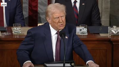 طرد عضو بالكونجرس.. وترامب: لا شي يوقف الحلم الأمريكي بعد الآن