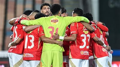 خبير لوائح: عقوبات تاريخية تنتظر الأهلي في حالة تمسكه بالانسحاب من الدوري (خاص)