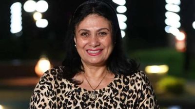 سلوى عثمان: انبسطت جدًا من تكريم انتصار السيسي واللي فرحني إنها متبعاني| خاص