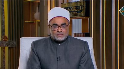 فضل ذكر الله تعالى بعد كل صلاة في رمضان.. أزهري يجيب| فيديو