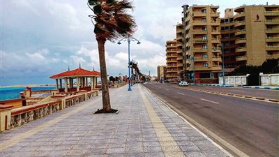 الجو هيقلب تاني.. الأرصاد الجوية تحذر من تخفيف الملابس هذه الفترة